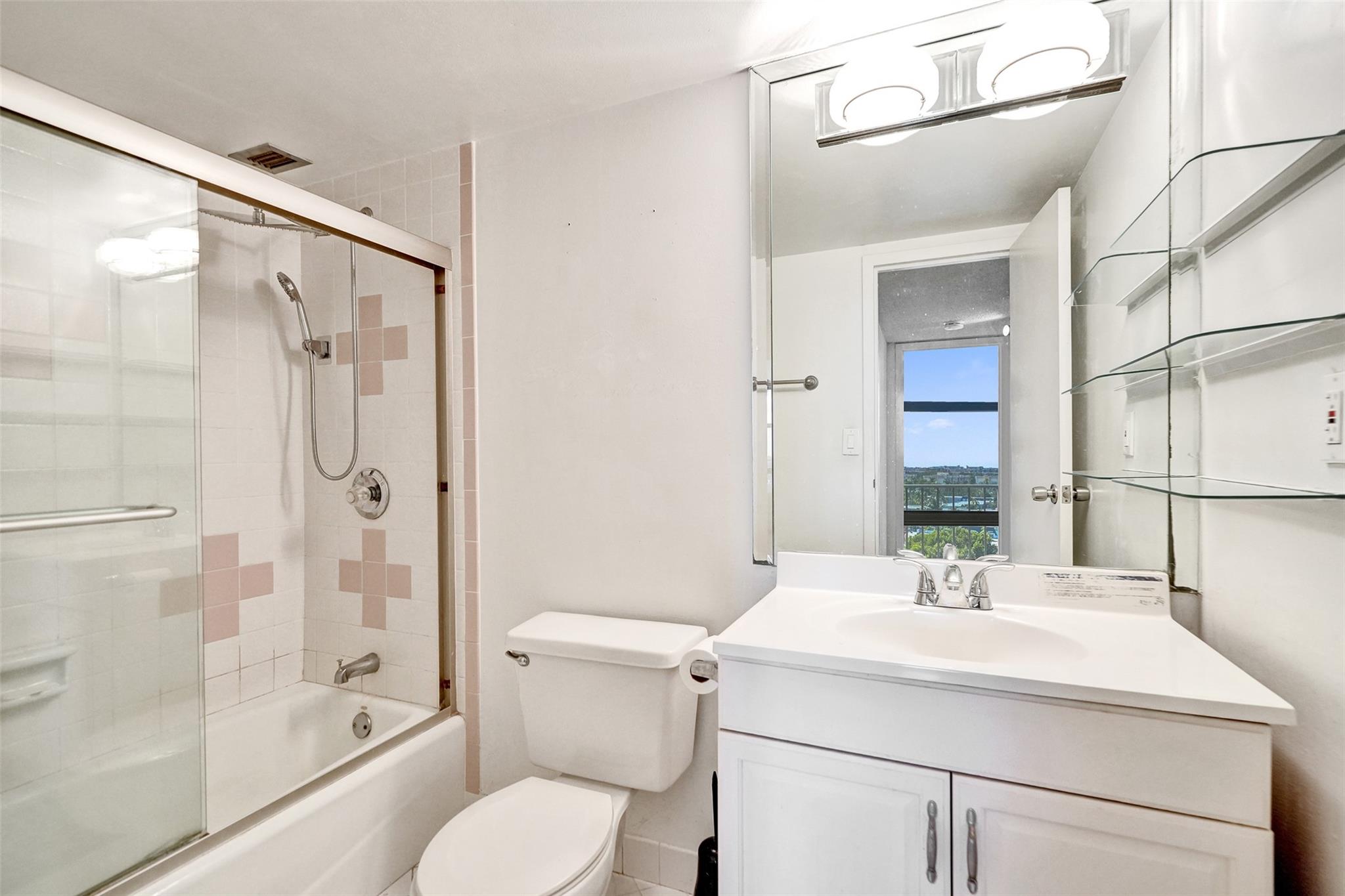 Oceanview Park Condo - Residential Lease