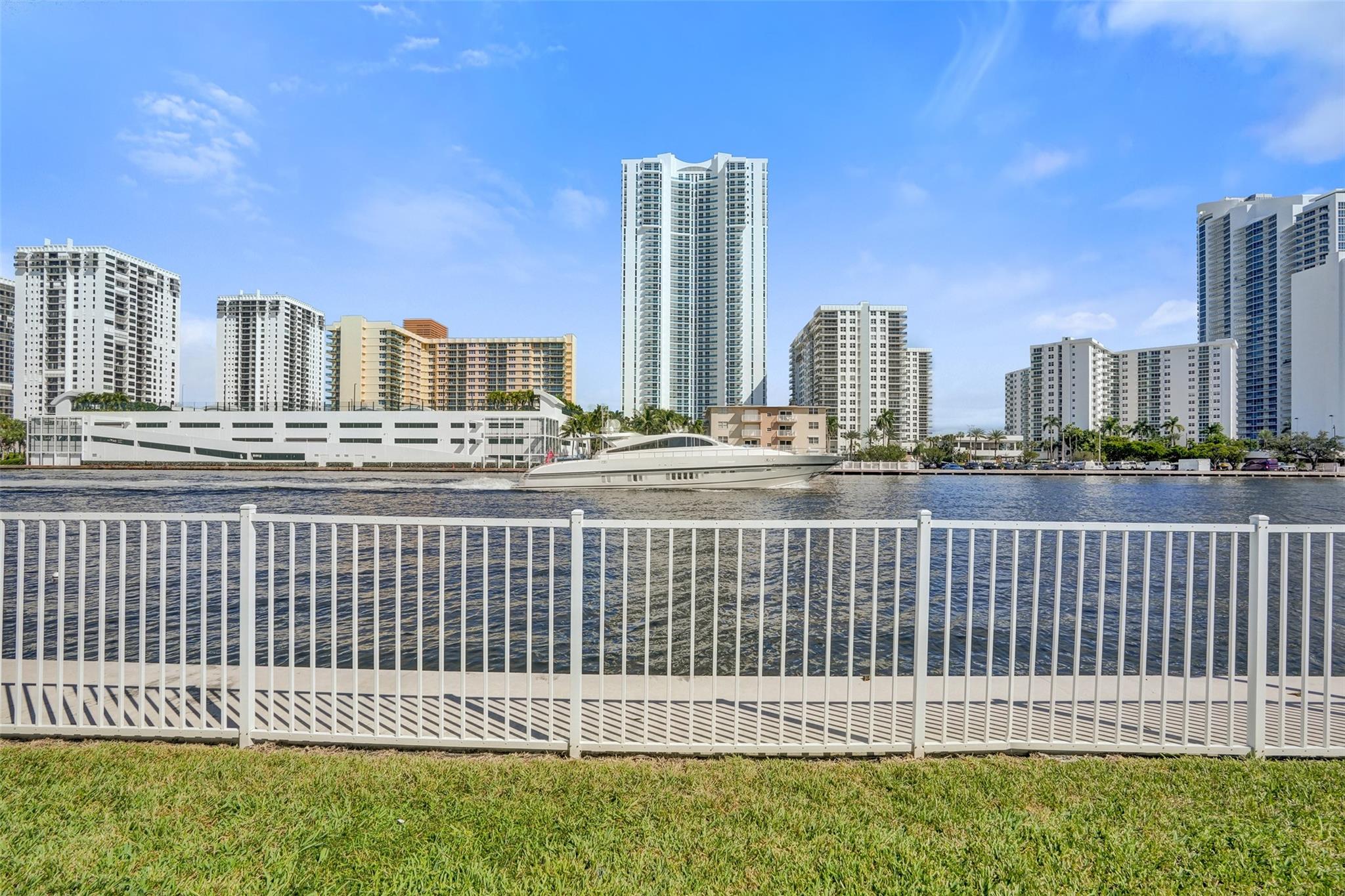 Oceanview Park Condo - Residential Lease