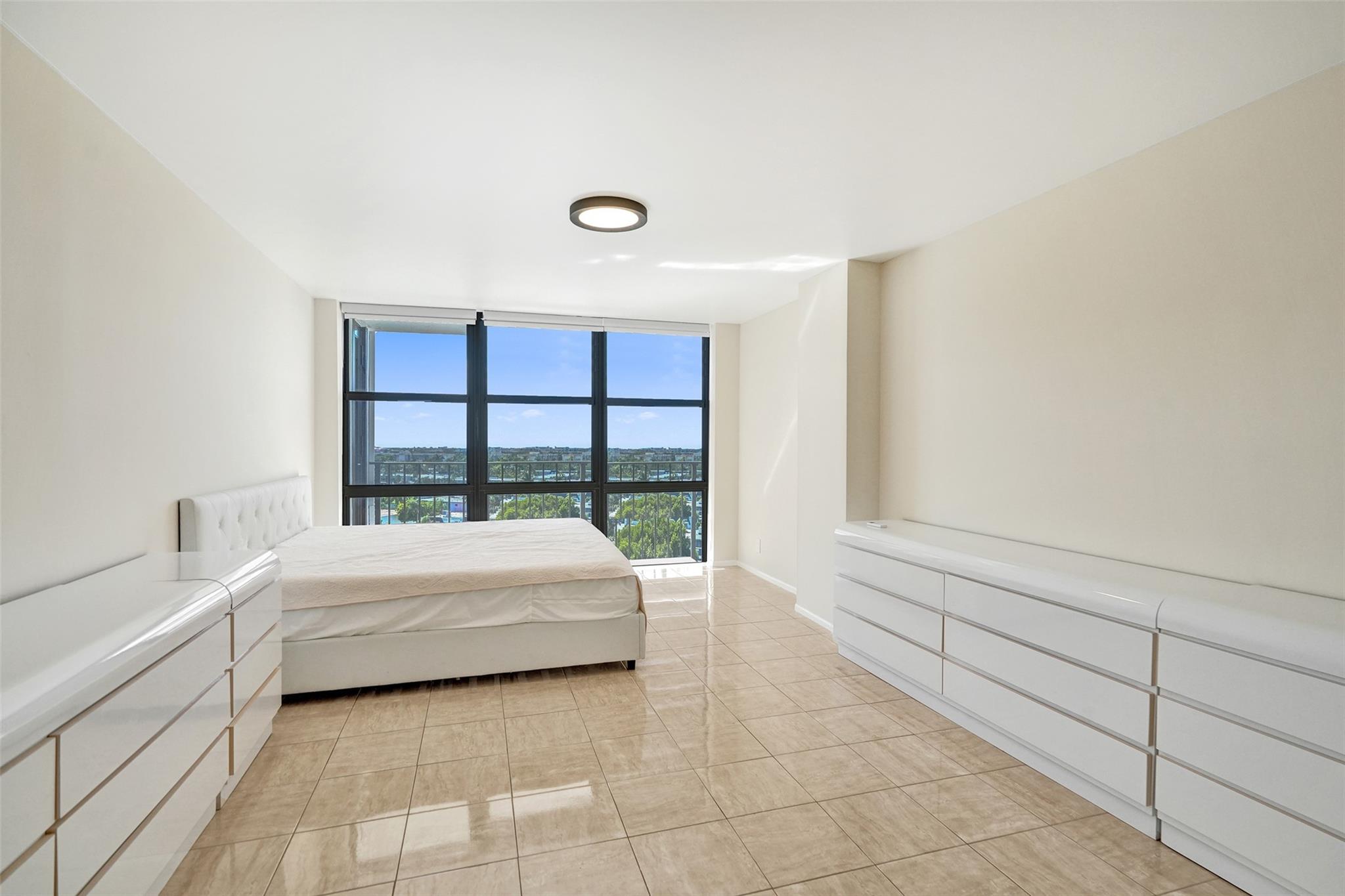 Oceanview Park Condo - Residential Lease
