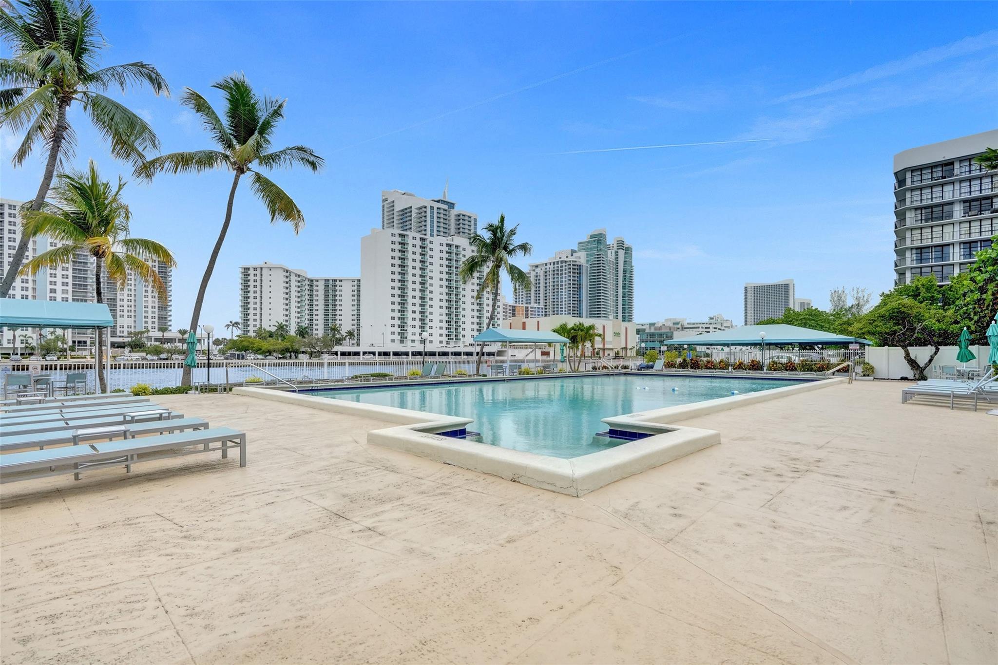 Oceanview Park Condo - Residential Lease