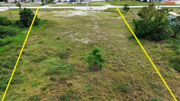 7979 ASSOCIATE BLVD, SEBRING, FL 33876 - Image d54a14e033f4dcd89a202a2ae6c84bc7/923581891