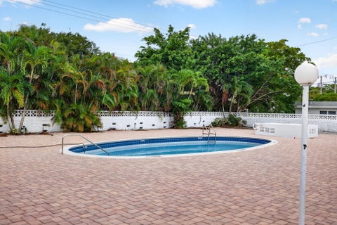 Tiny photo for 2333 NW 82ND Way NW, Sunrise, FL 33322 (MLS # B26072315)