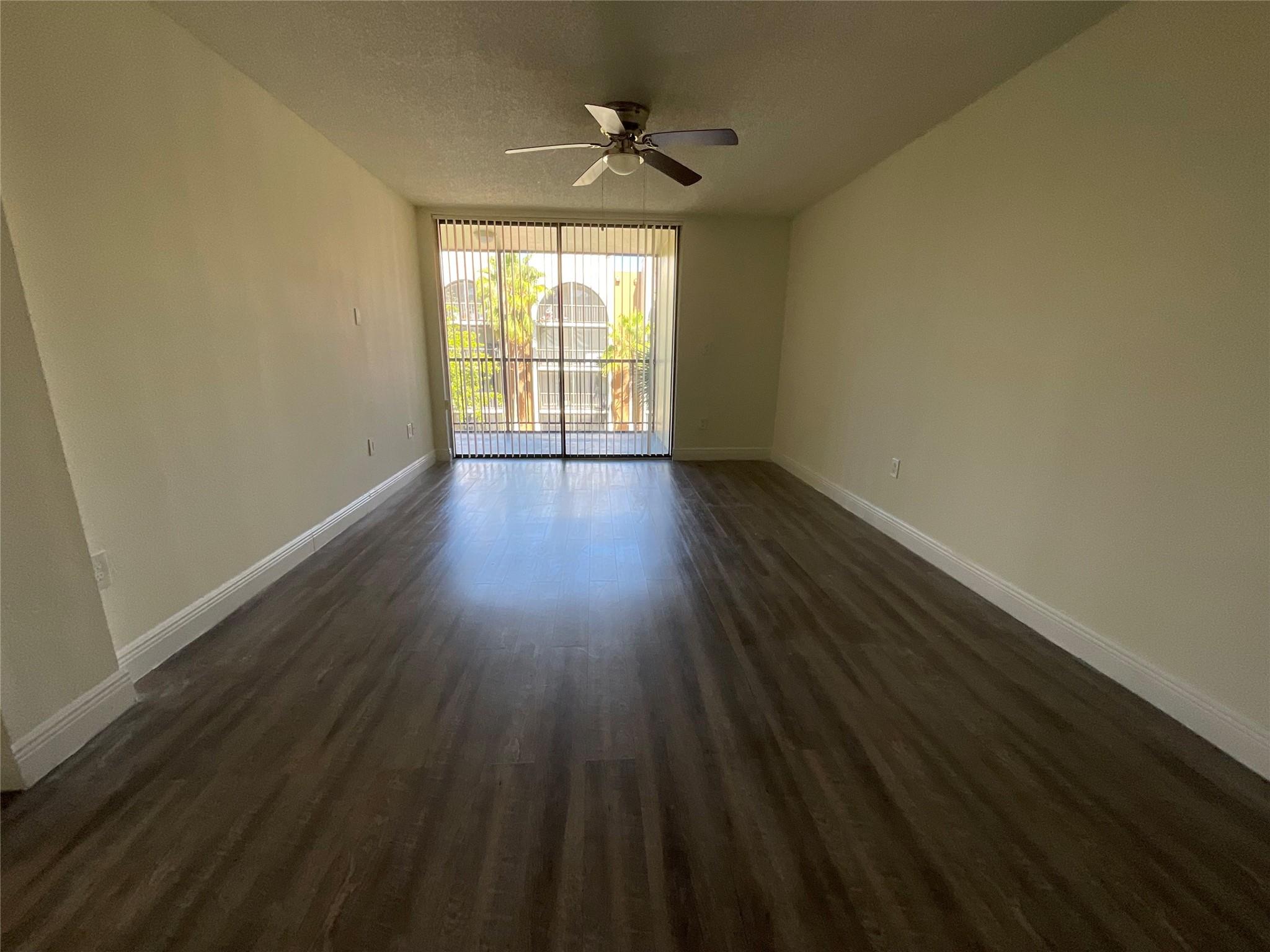 Country Club Towers - Residential Lease