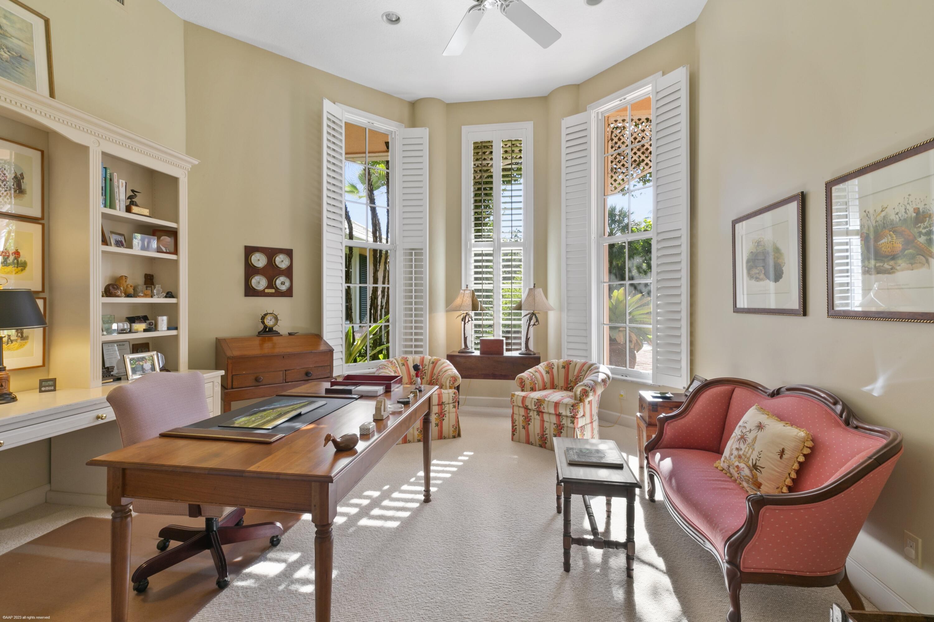 JUPITER ISLAND - Residential