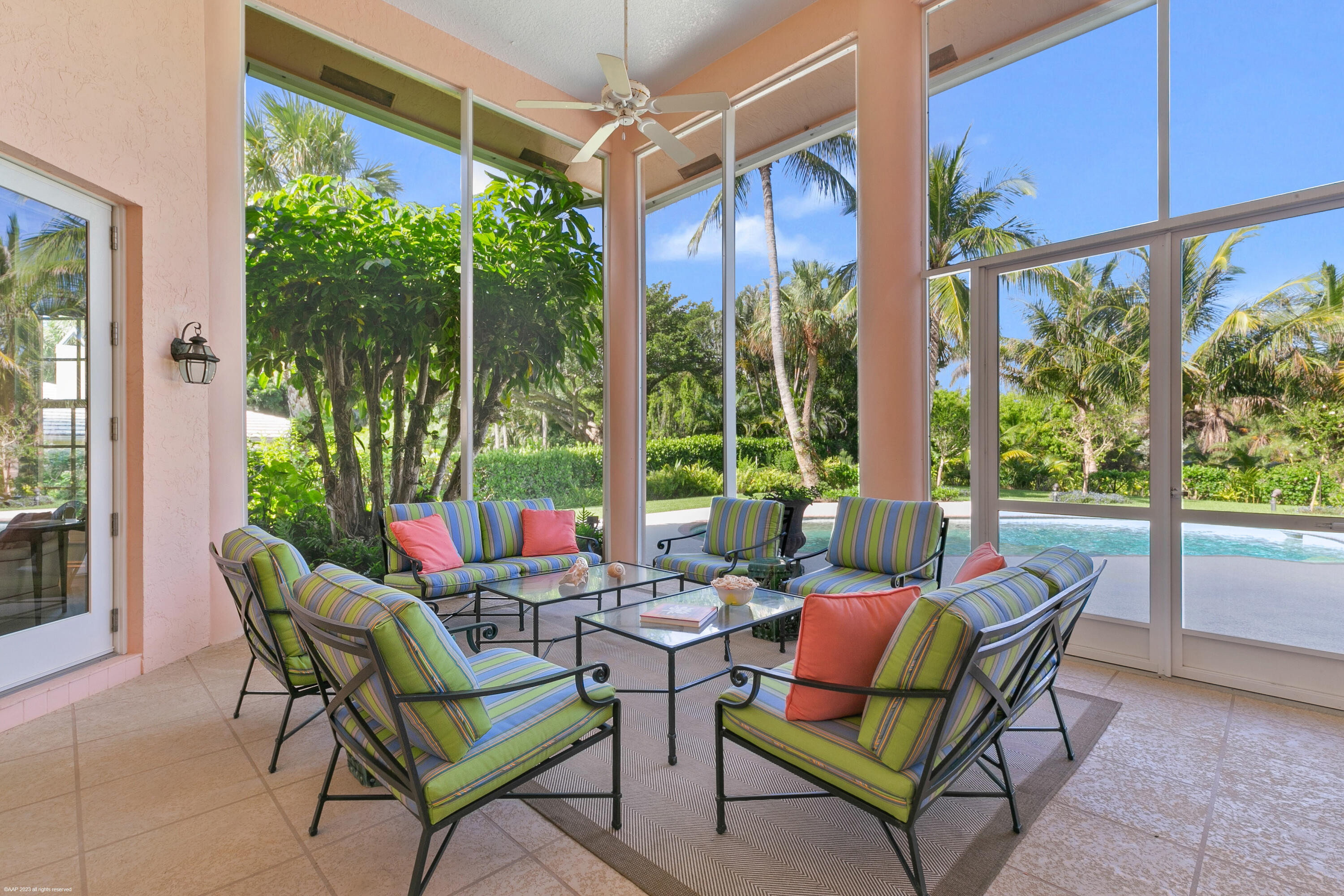 JUPITER ISLAND - Residential