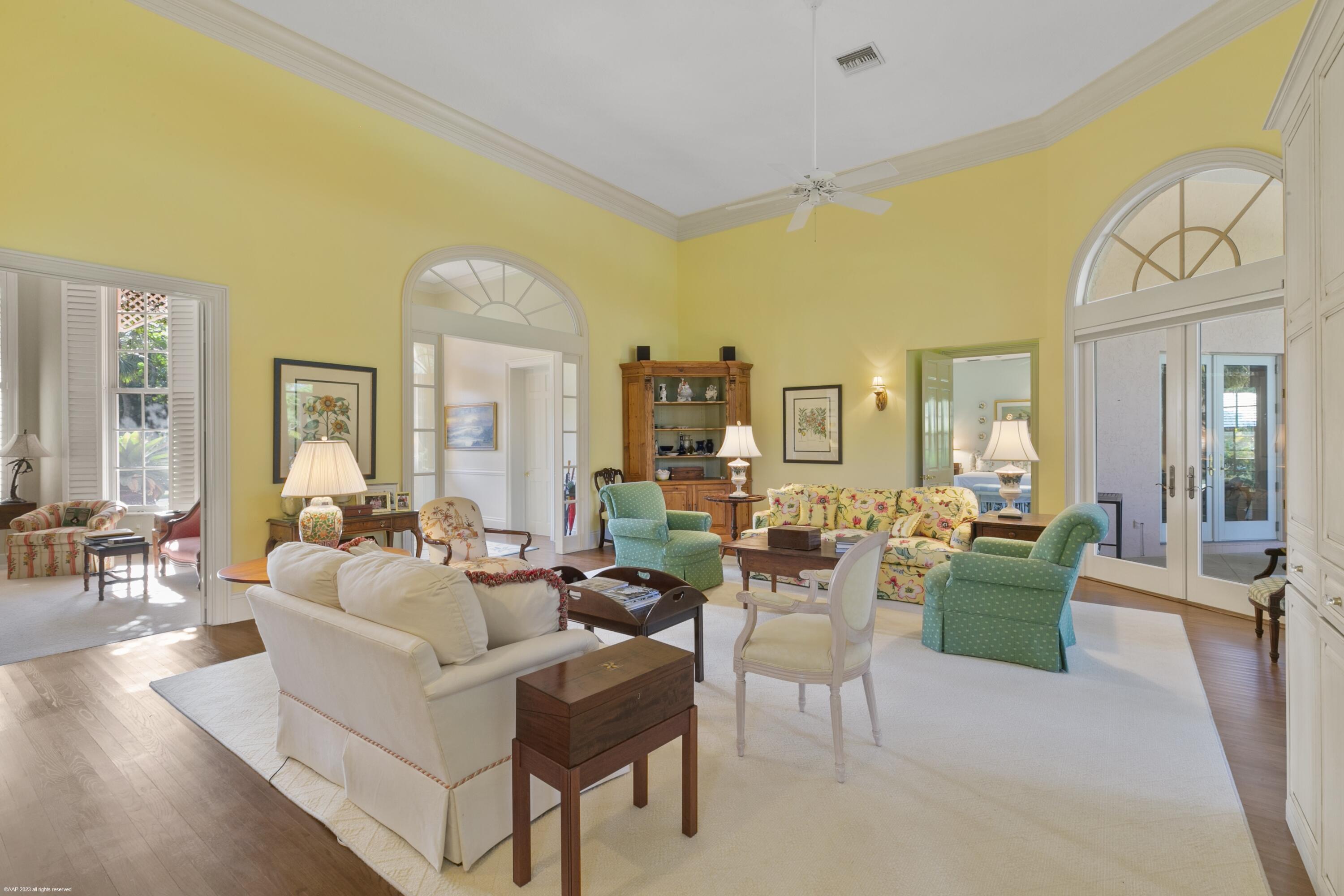 JUPITER ISLAND - Residential