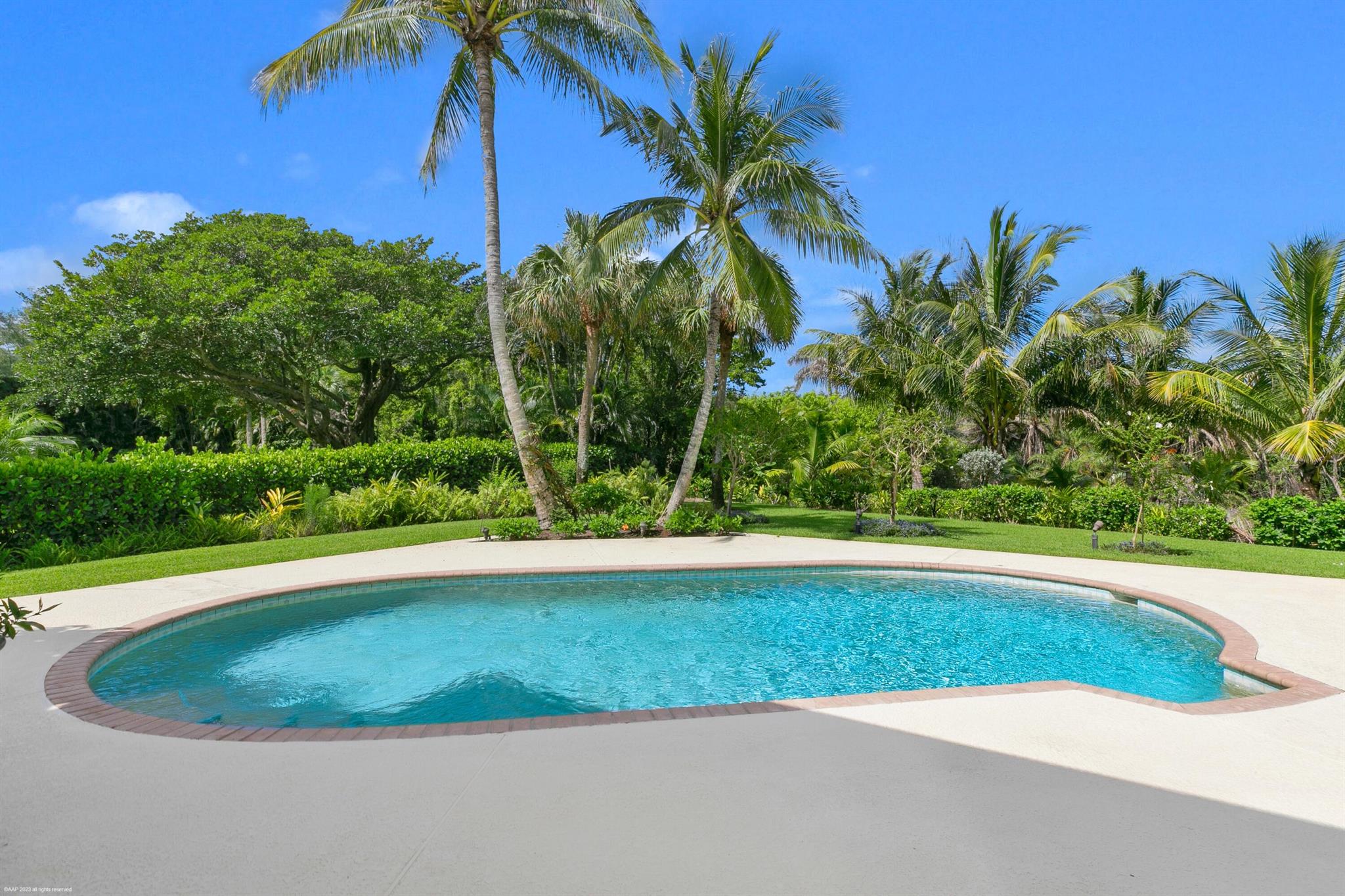 JUPITER ISLAND - Residential