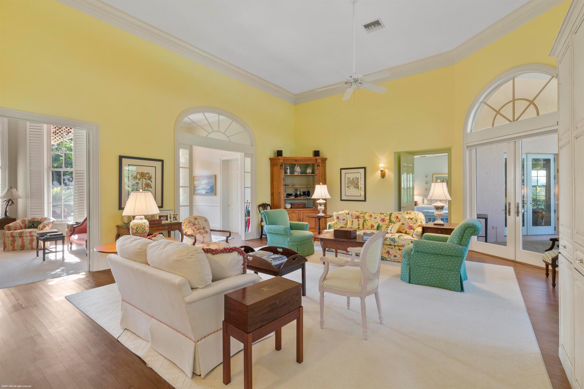 JUPITER ISLAND - Residential