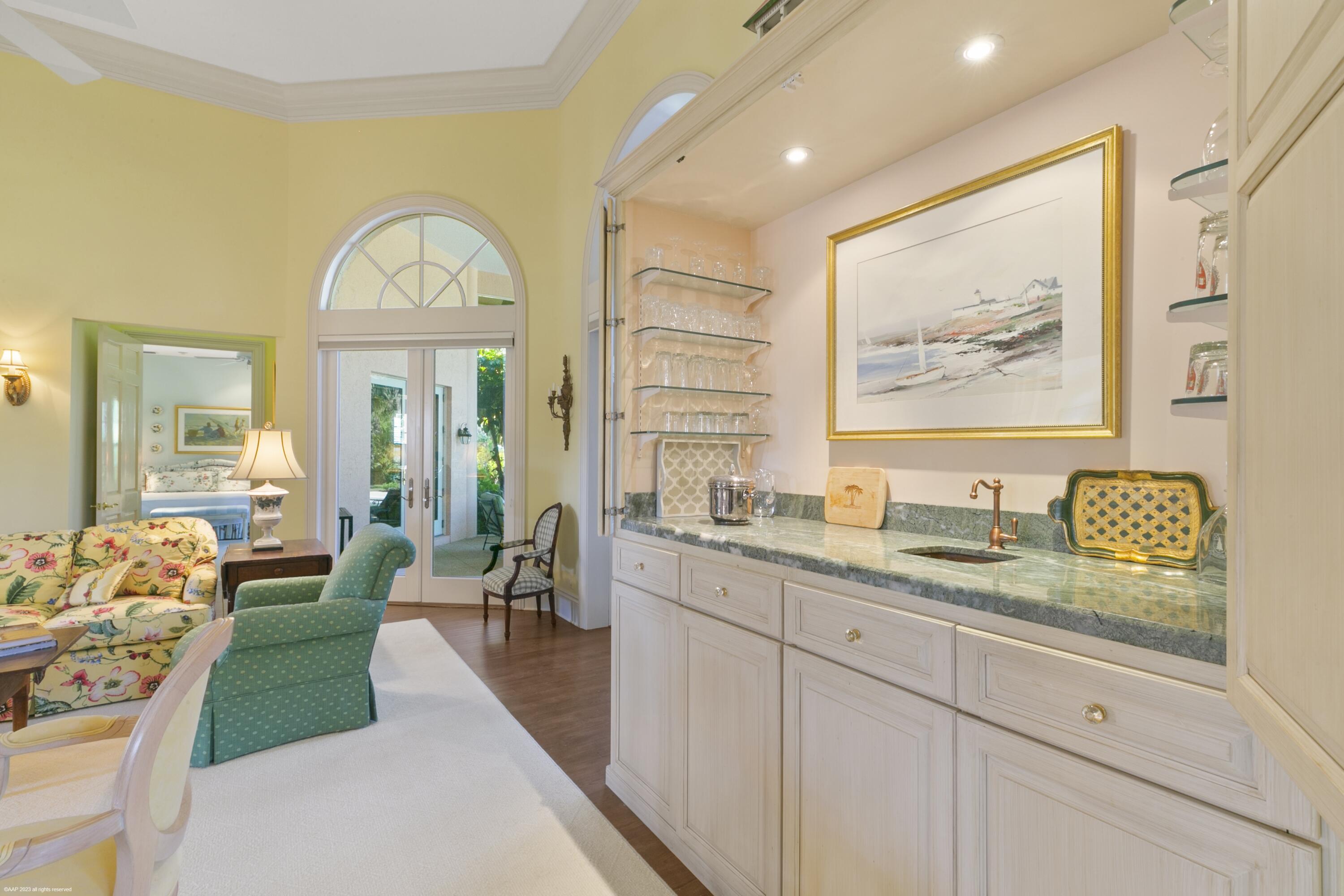 JUPITER ISLAND - Residential