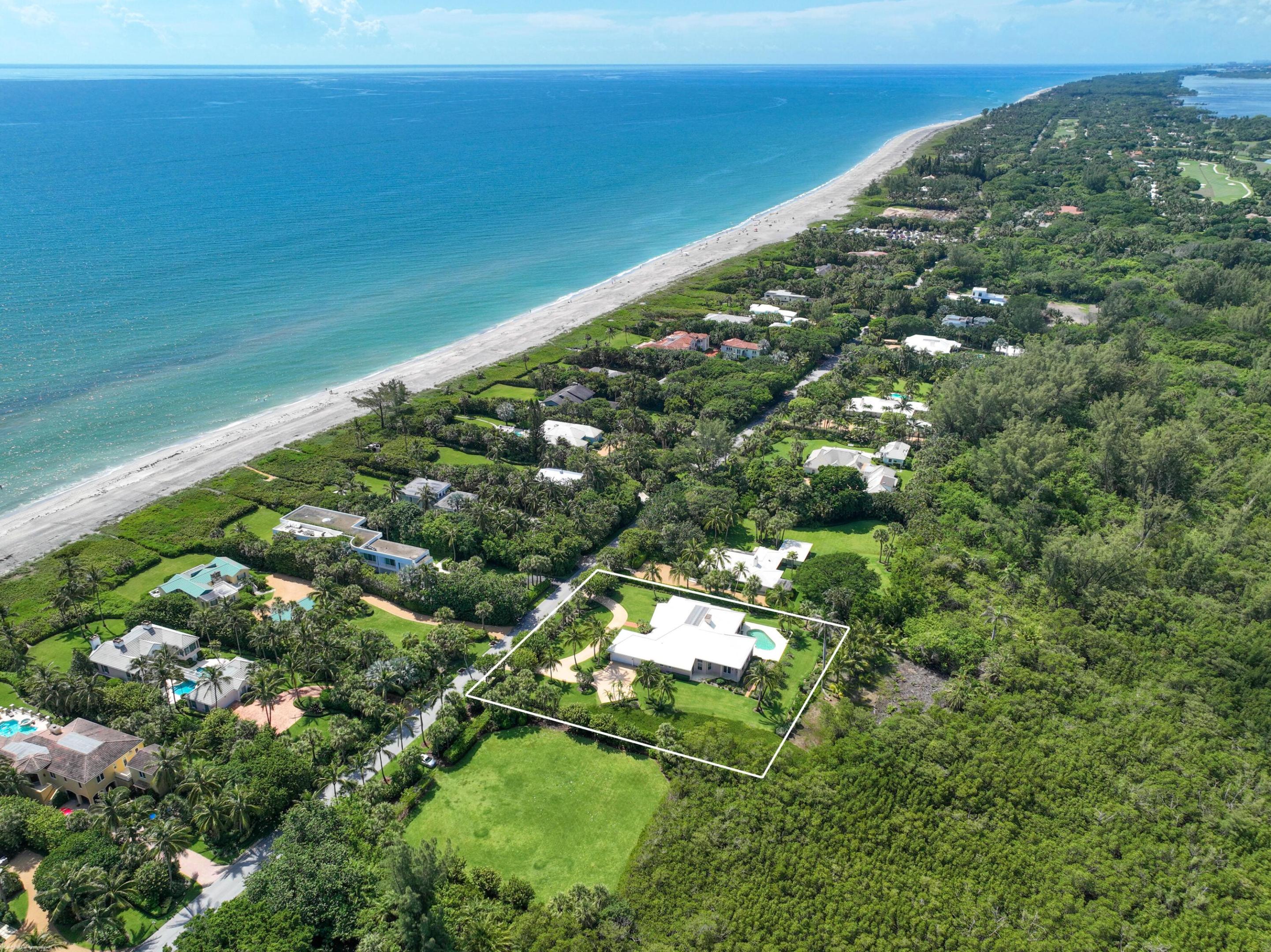 JUPITER ISLAND - Residential