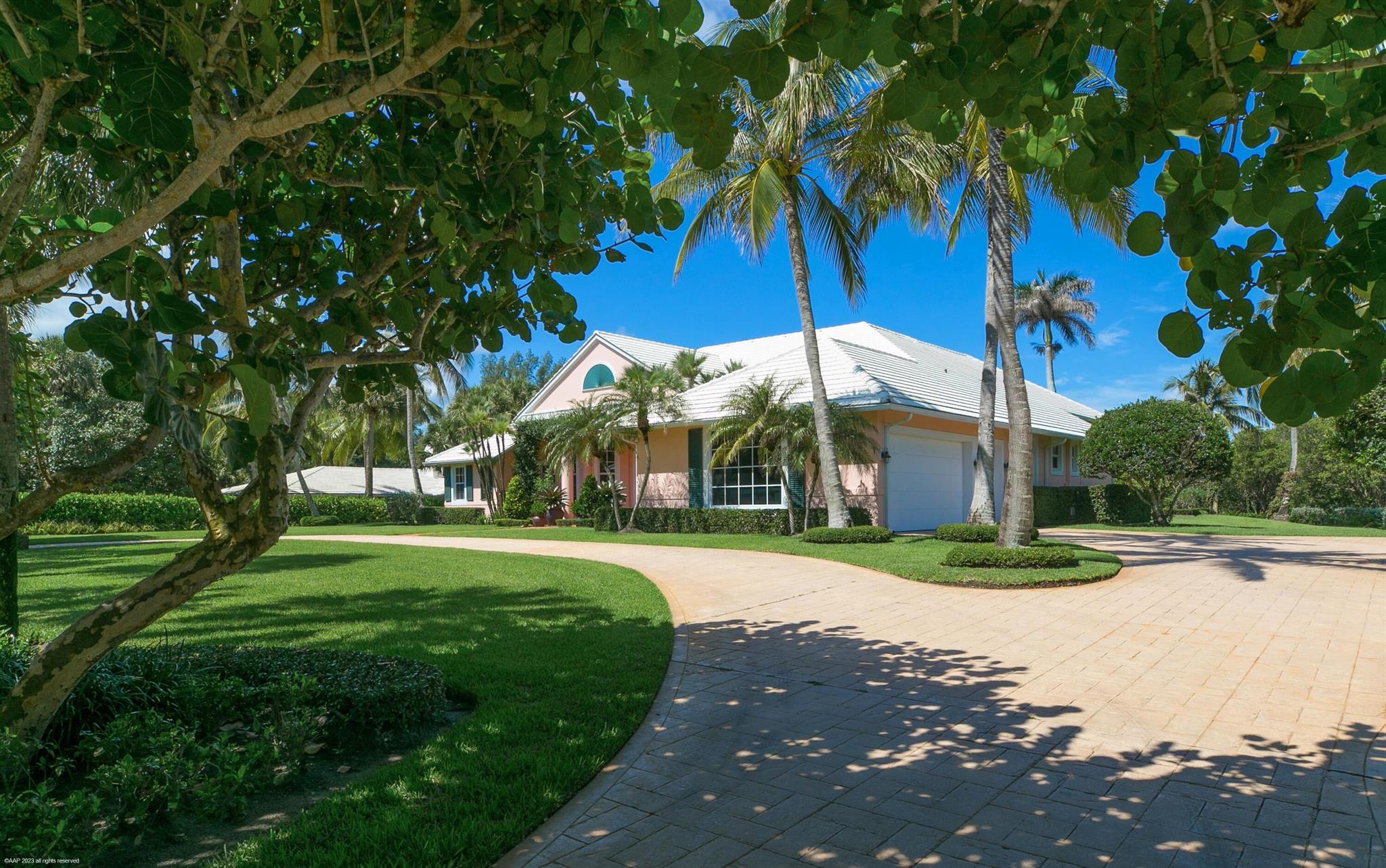 JUPITER ISLAND - Residential