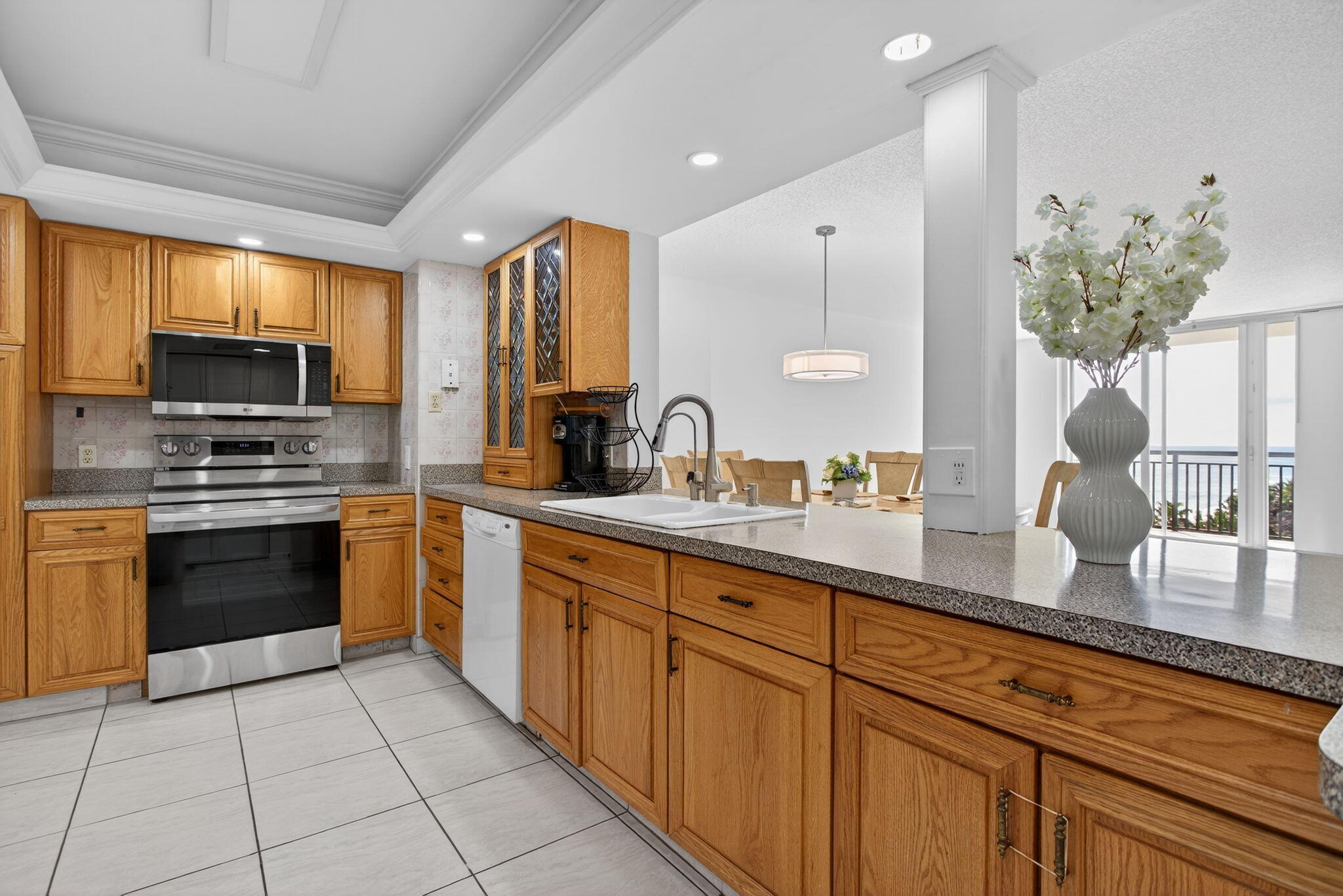 OPAL TOWERS CONDO - Residential