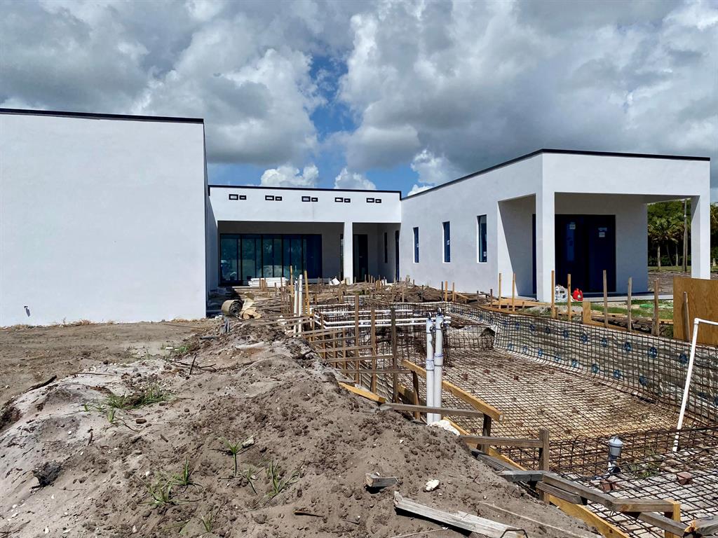 GOMEZ GRANT W/O RVR - Residential