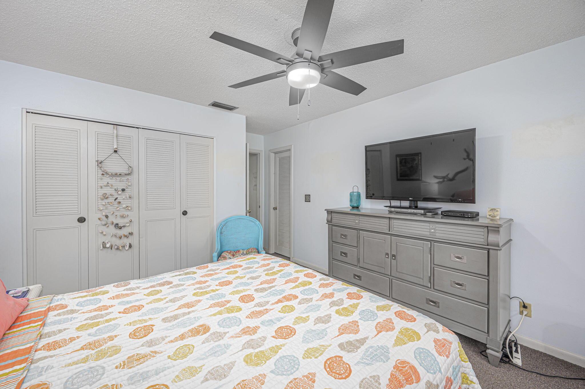 Fort Pierce, Florida 34982, United States, 1 Bedroom Bedrooms, ,1 BathroomBathrooms,Residential,Active,209439
