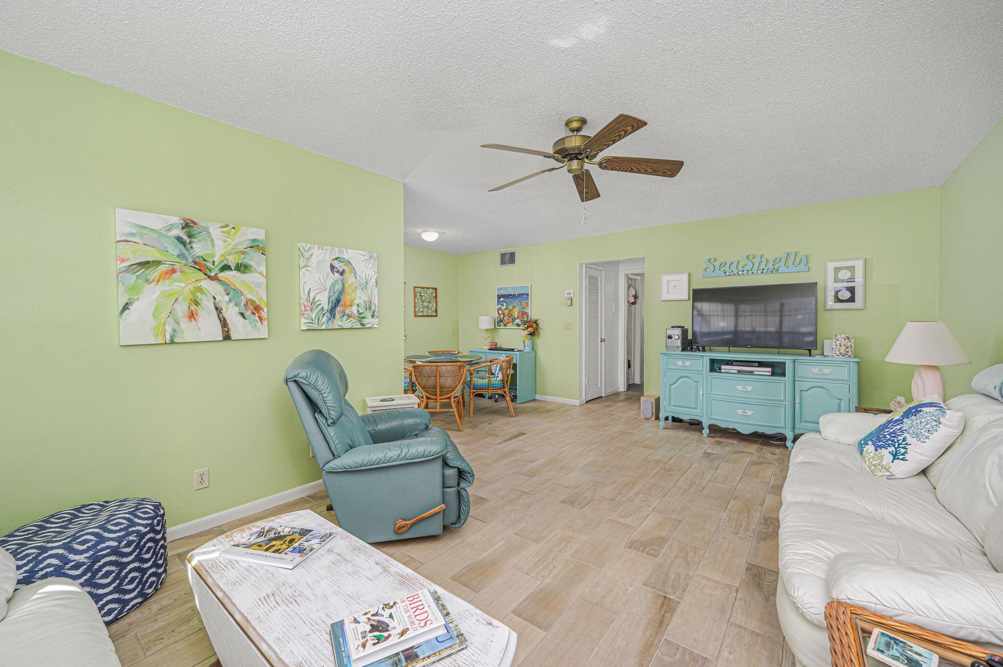 Fort Pierce, Florida 34982, United States, 1 Bedroom Bedrooms, ,1 BathroomBathrooms,Residential,Active,209439