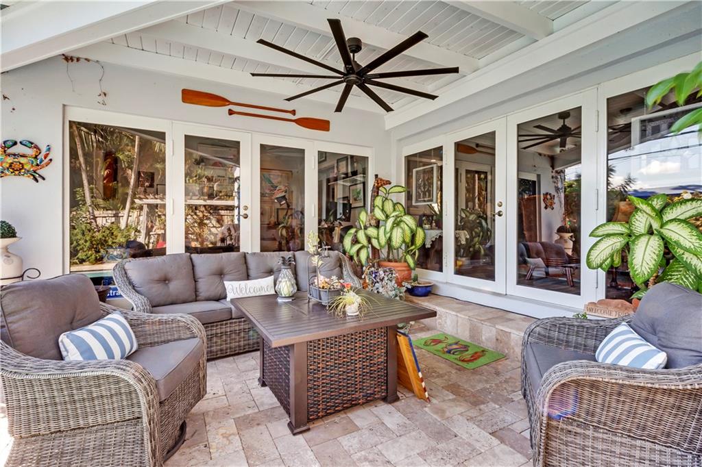 RIO VISTA - Residential