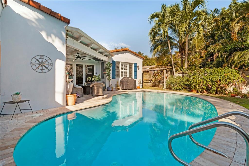 RIO VISTA - Residential