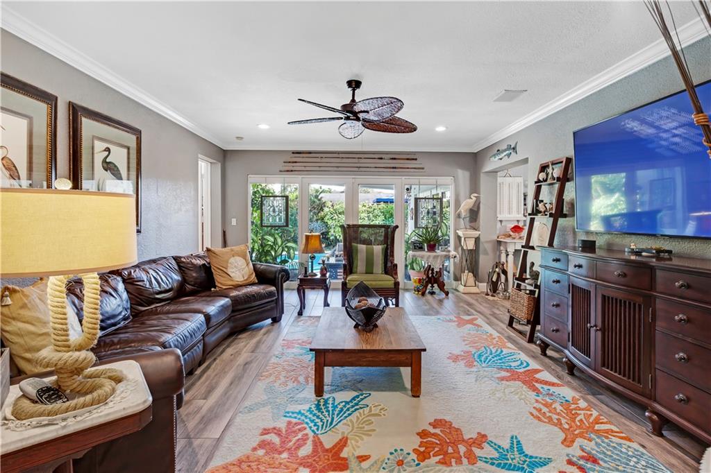 RIO VISTA - Residential