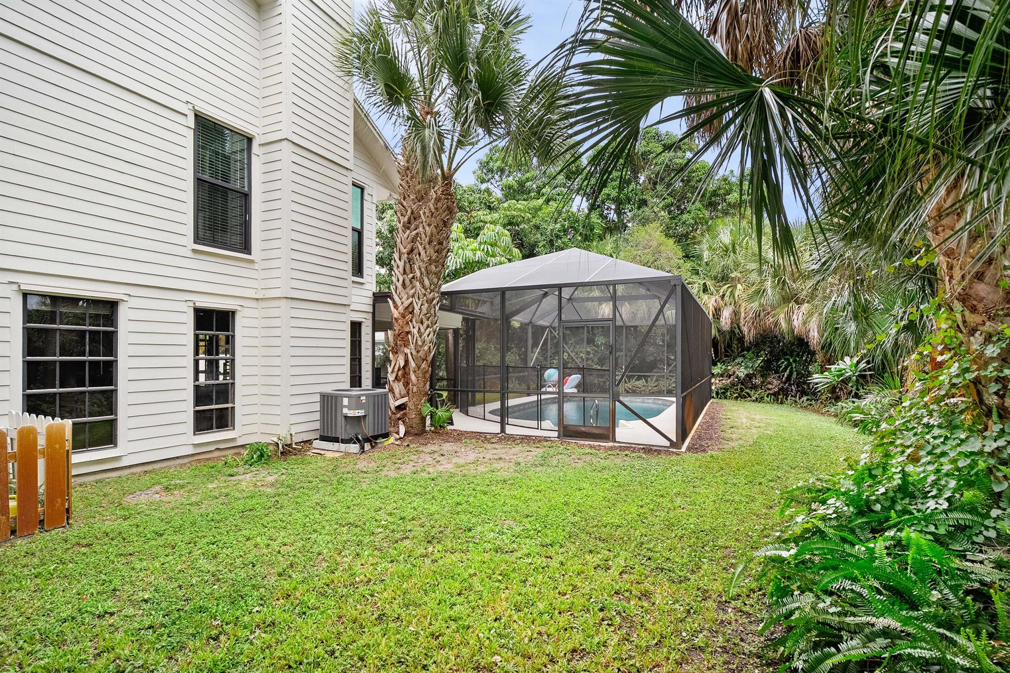 ST LUCIE ESTATES - Residential