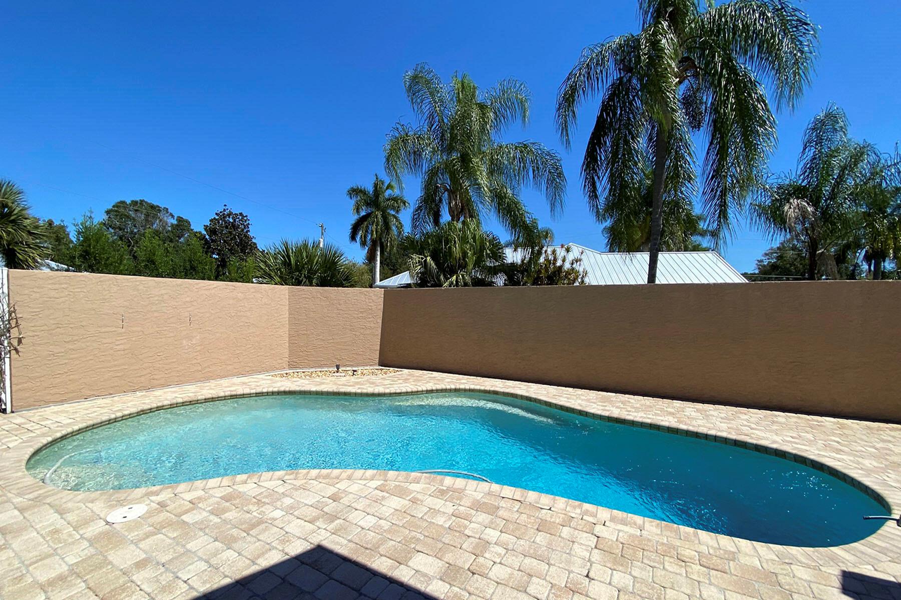 REPLAT OF SAN SEBASTIAN S - Residential Lease