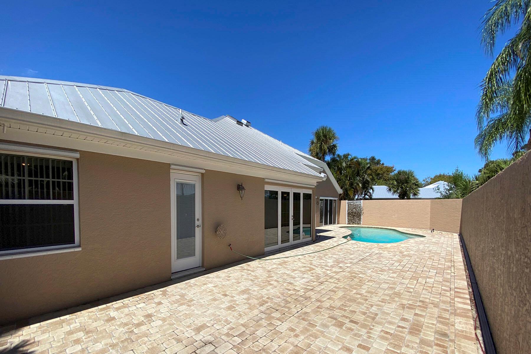 REPLAT OF SAN SEBASTIAN S - Residential Lease