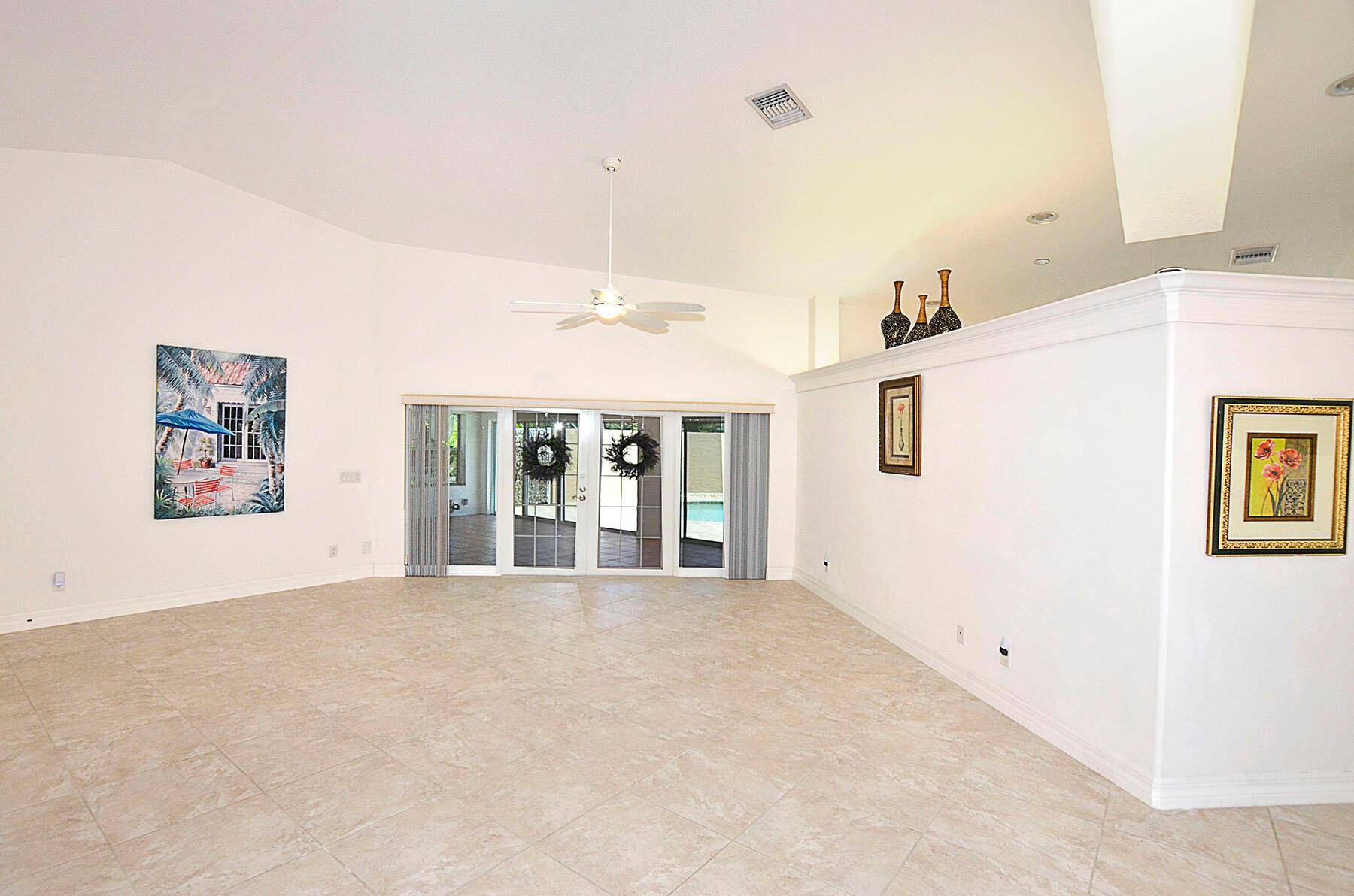 REPLAT OF SAN SEBASTIAN S - Residential Lease