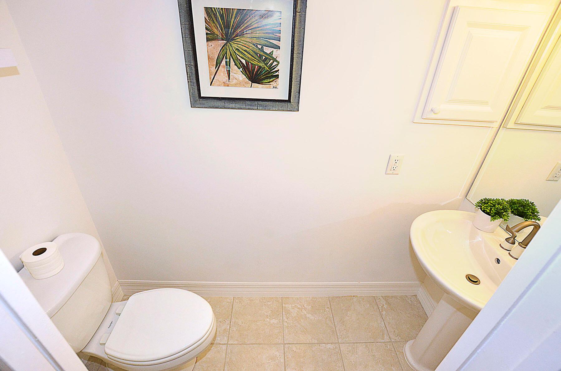 REPLAT OF SAN SEBASTIAN S - Residential Lease