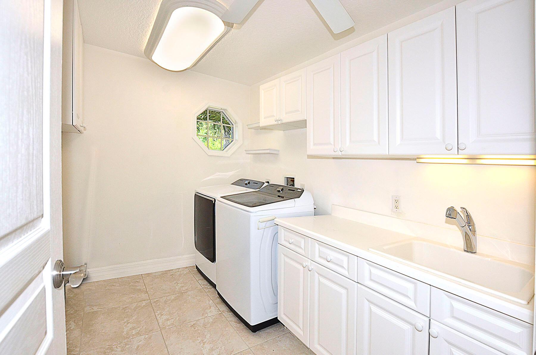 REPLAT OF SAN SEBASTIAN S - Residential Lease