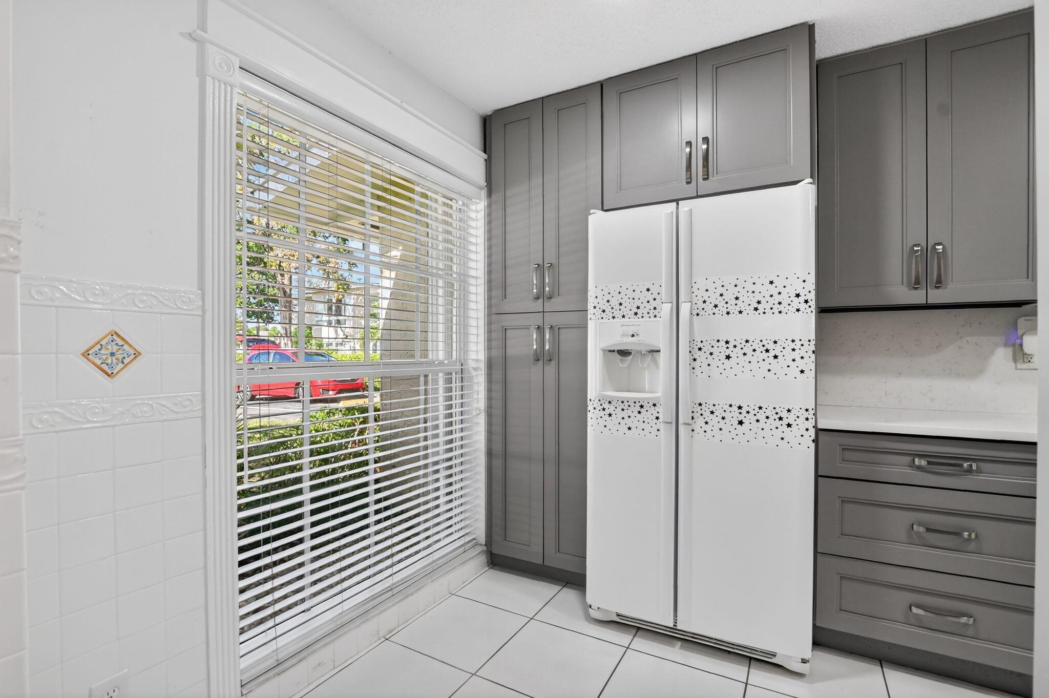 PALM GREENS AT VILLA DEL - Residential