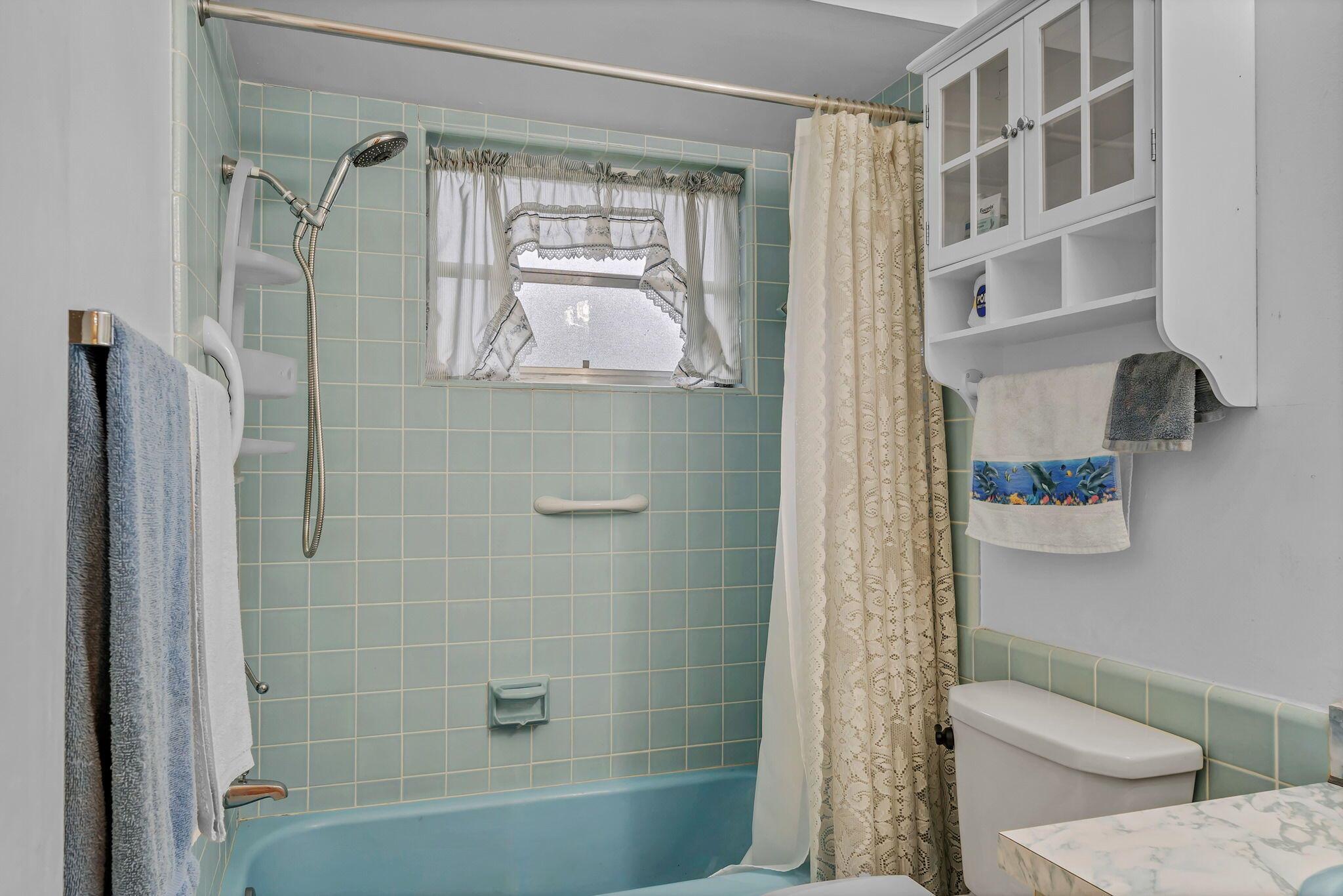 Sandpiper Bay - Residential