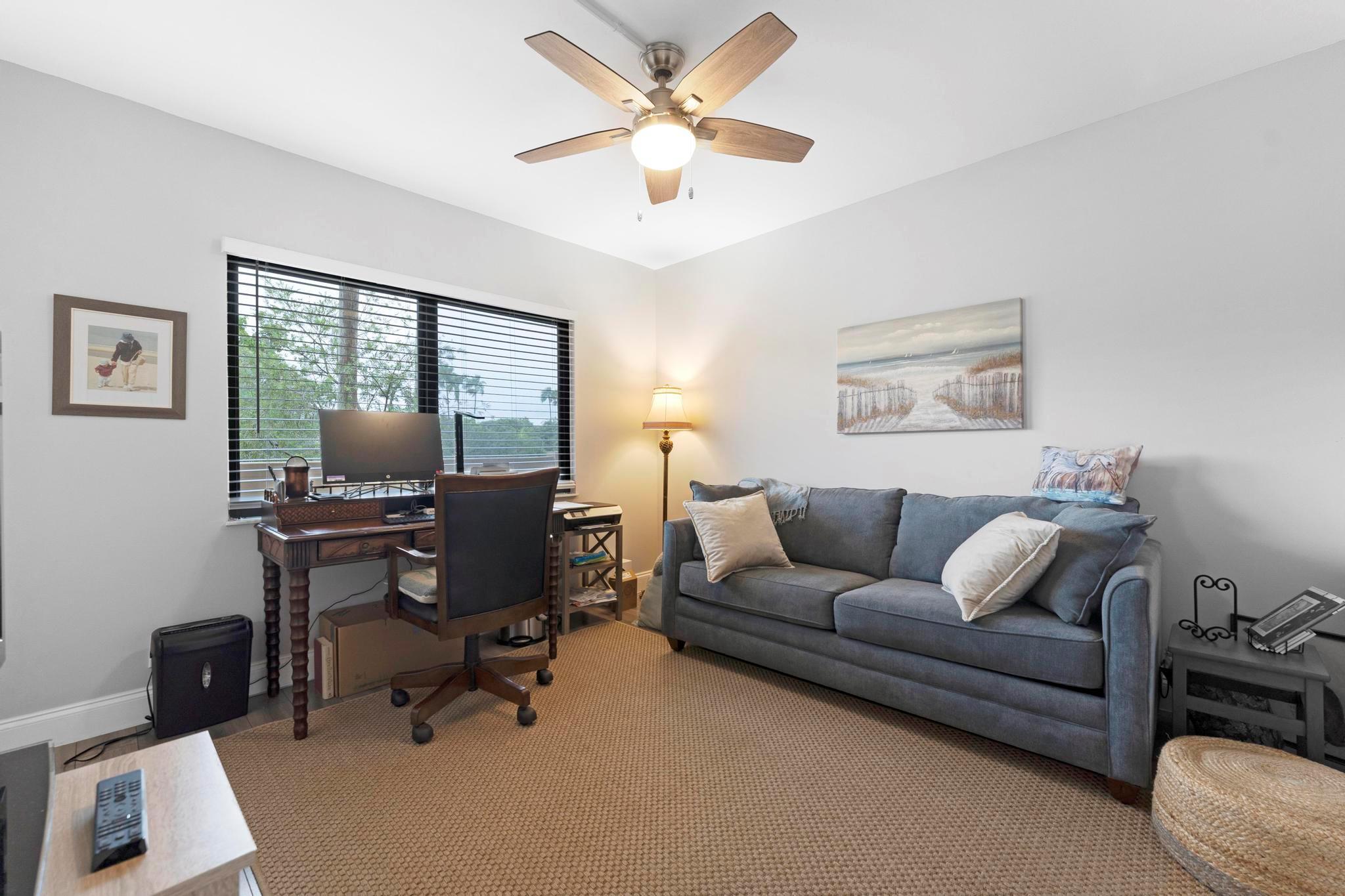 HUNTINGTON LAKES SEC ONE - Residential