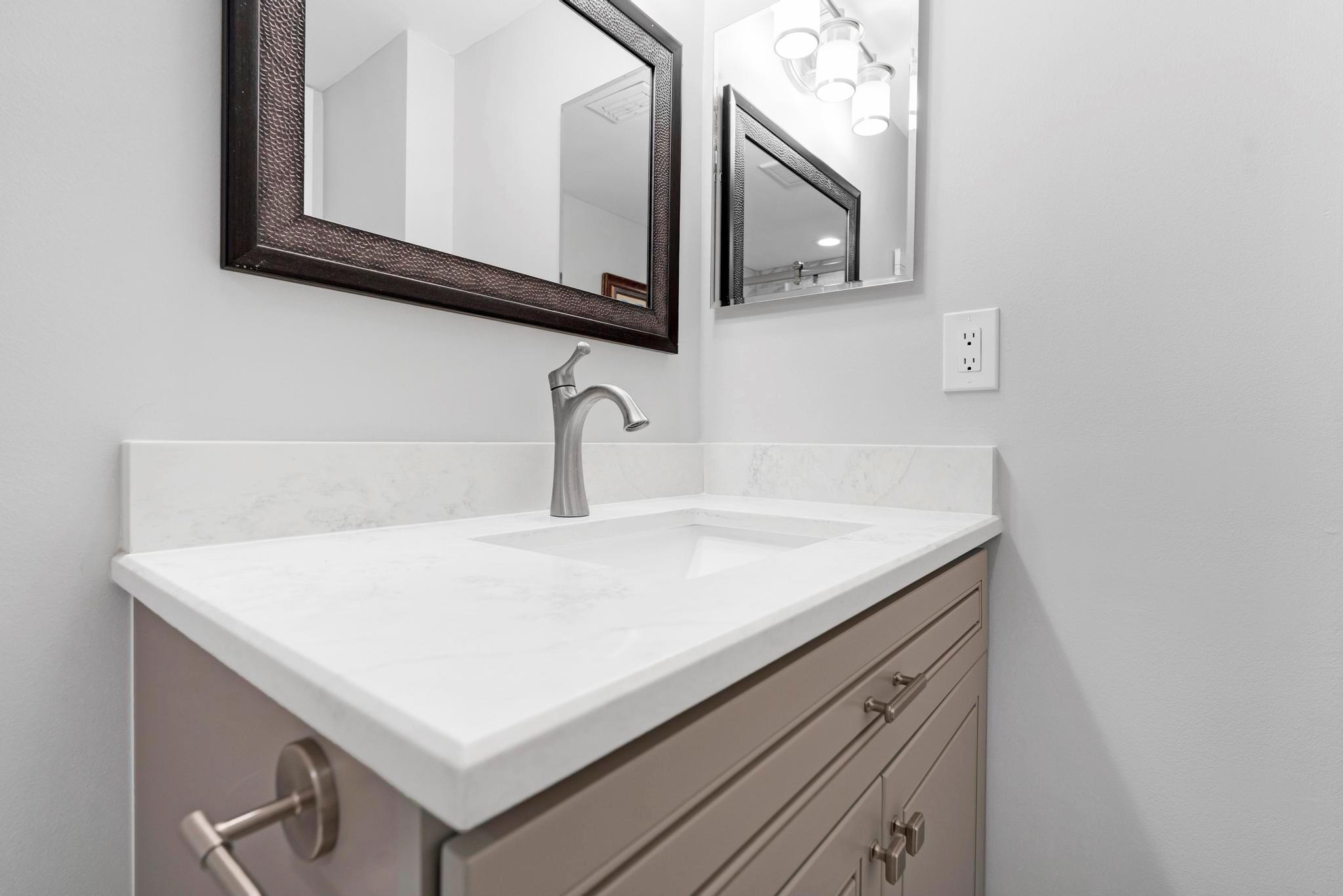 HUNTINGTON LAKES SEC ONE - Residential