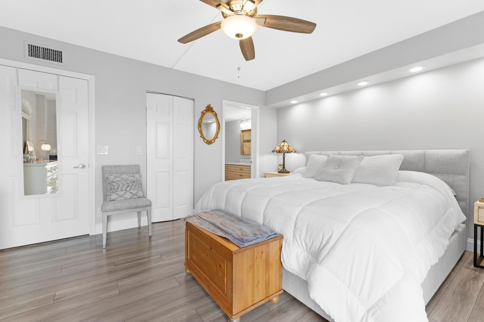 HUNTINGTON LAKES SEC ONE - Residential