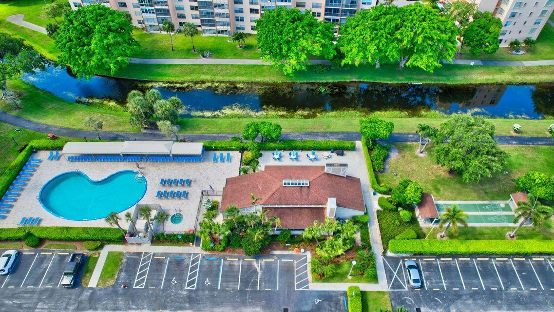 HUNTINGTON LAKES SEC ONE - Residential