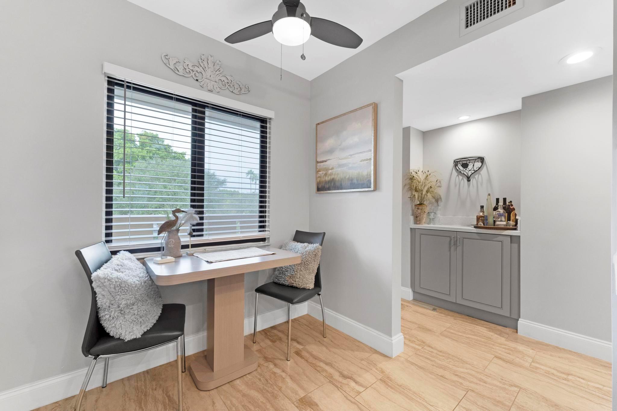 HUNTINGTON LAKES SEC ONE - Residential