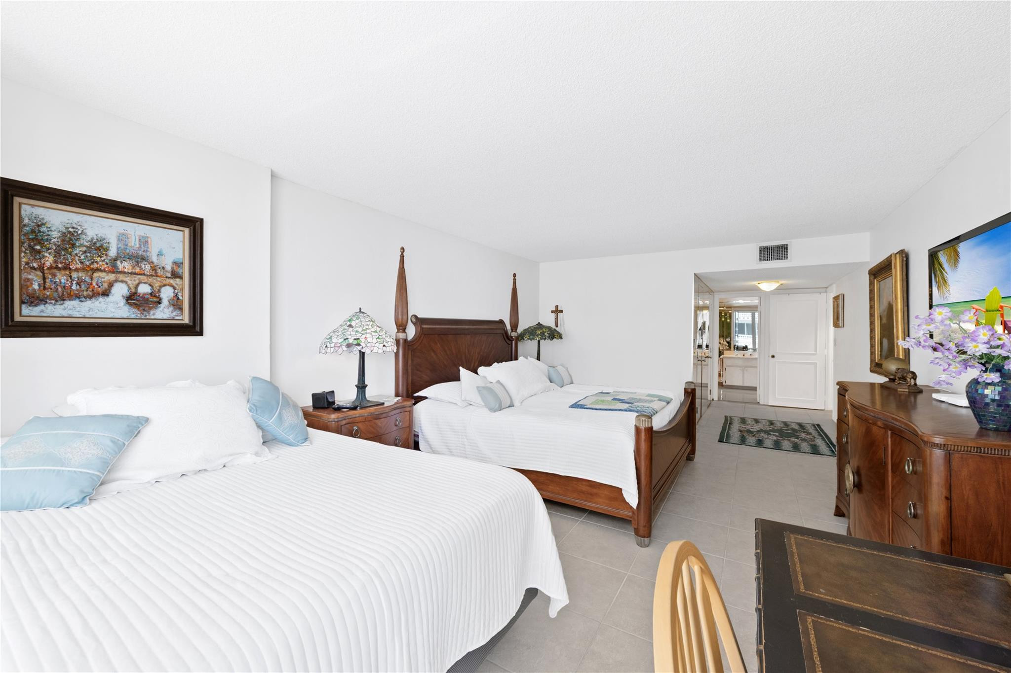 Ocean Club - Residential