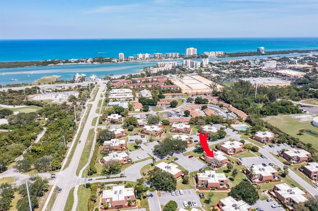 Photo of 3900 County Line Road #27d, Tequesta, FL 33469 (MLS # R10886369)