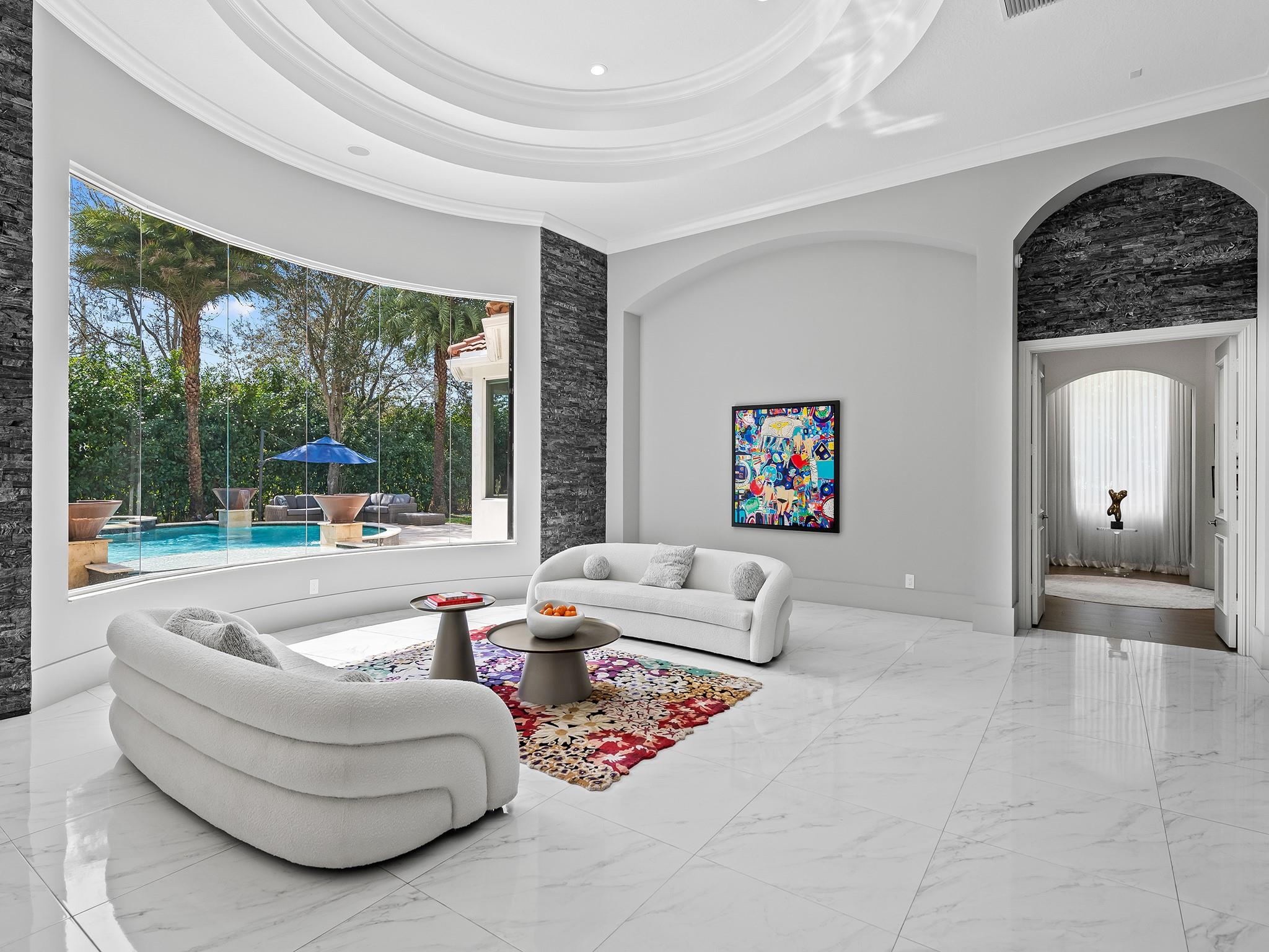 VISTA DEL LAGO - Residential