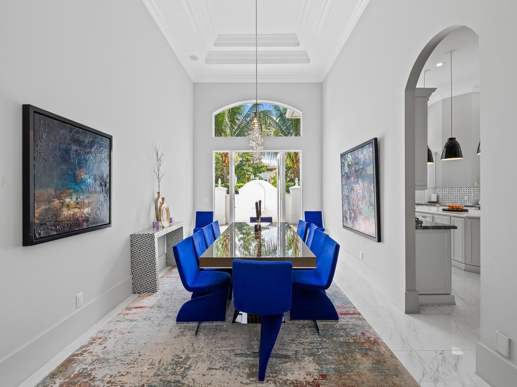 VISTA DEL LAGO - Residential