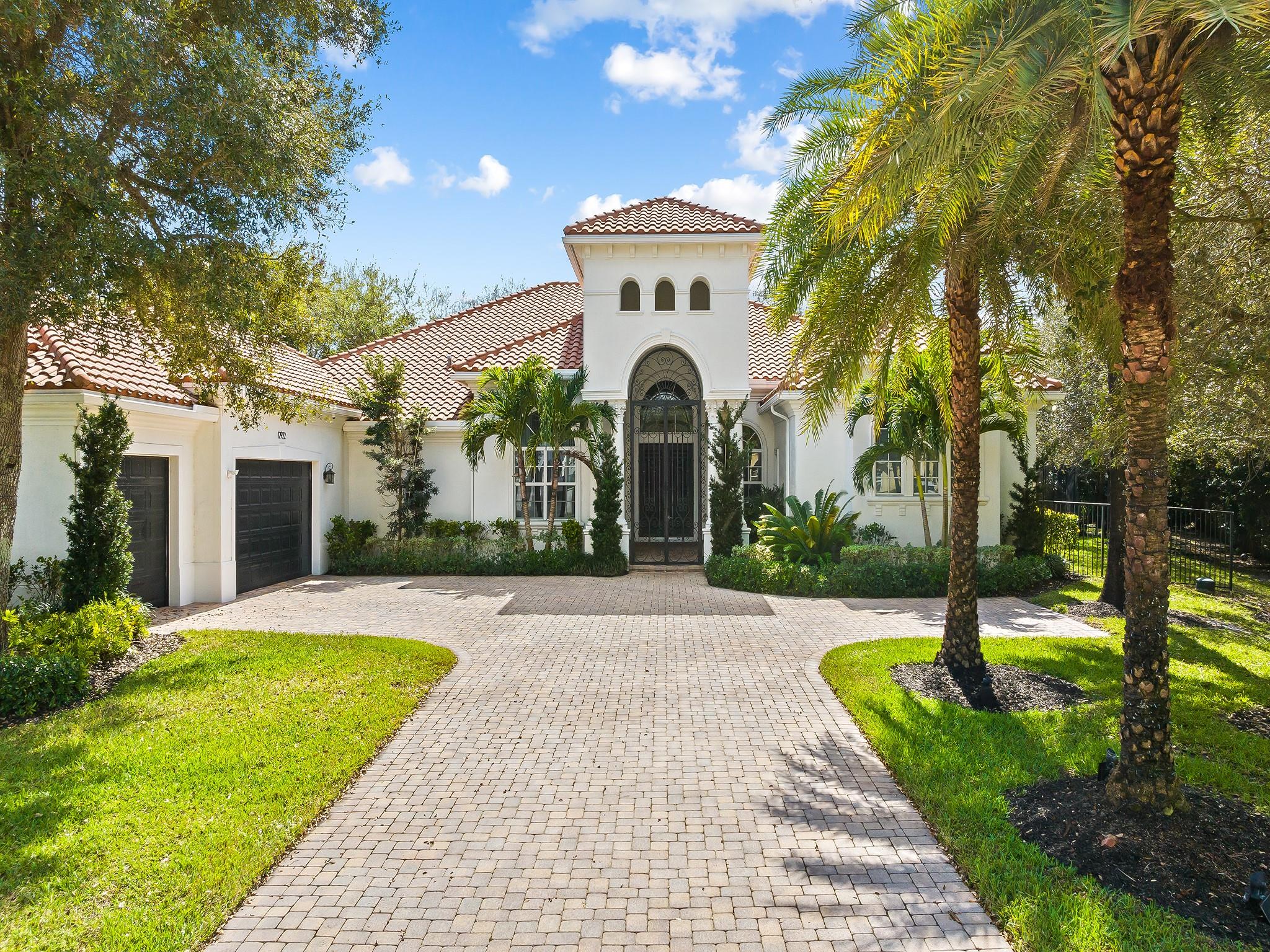 VISTA DEL LAGO - Residential