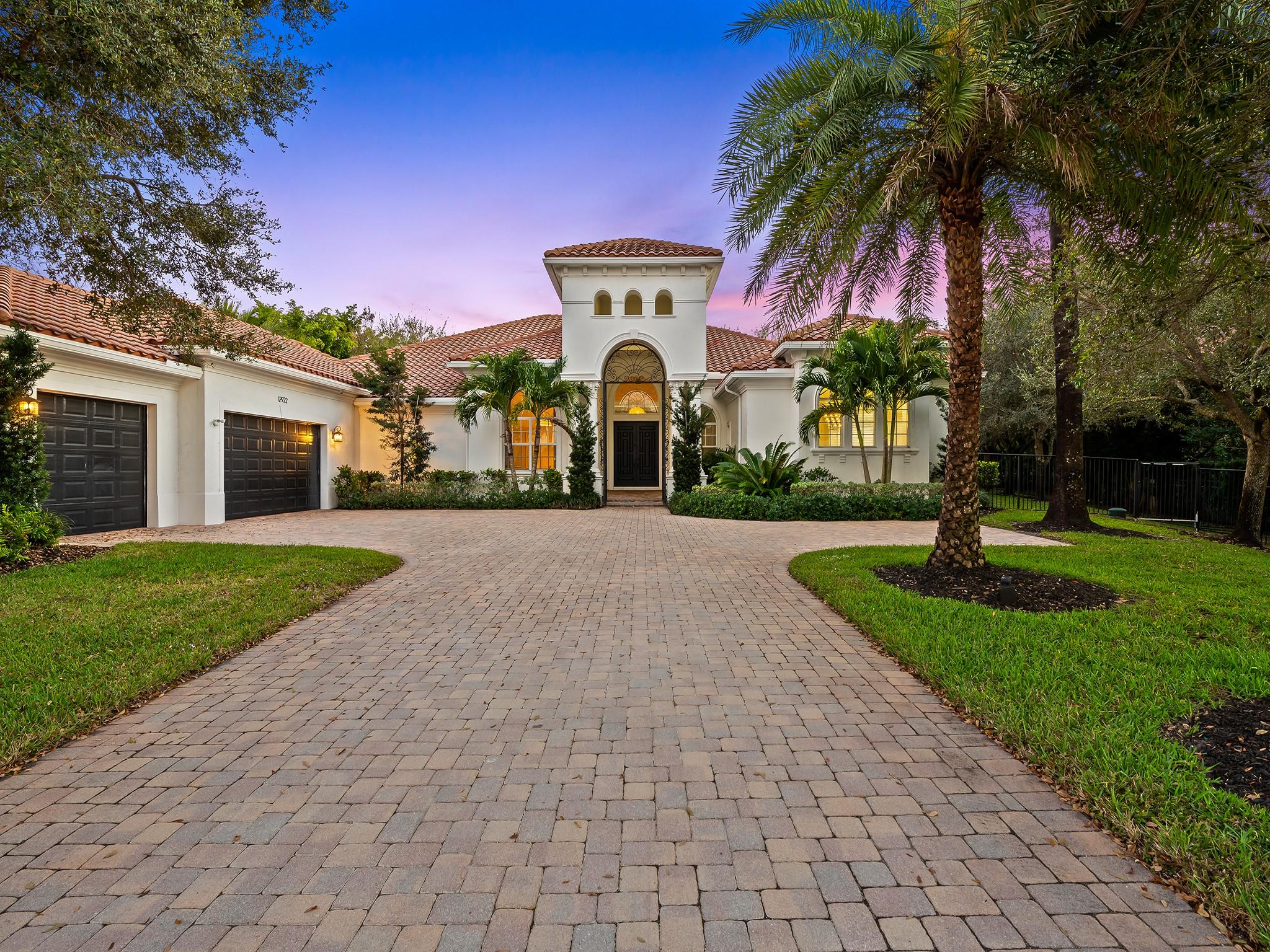 VISTA DEL LAGO - Residential