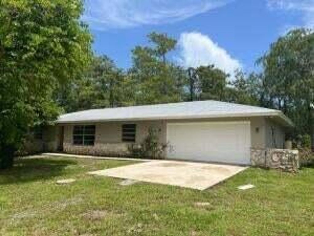 Photo of 16701 E Goldcup Drive, Loxahatchee, FL 33470 (MLS # R10938659)