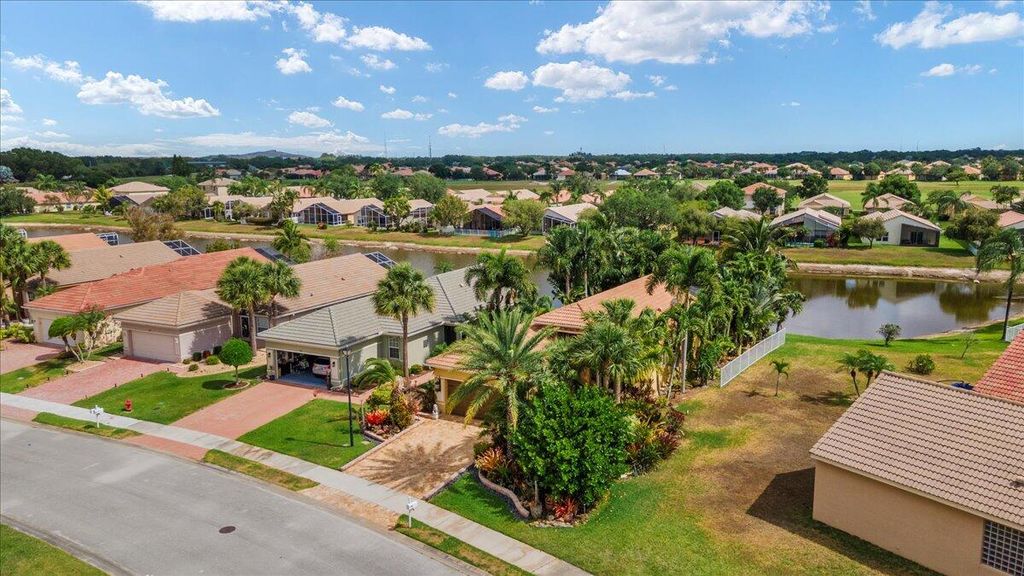 Photo of 804 NW Rutherford Court, Port Saint Lucie, FL 34983 (MLS # R10984297)
