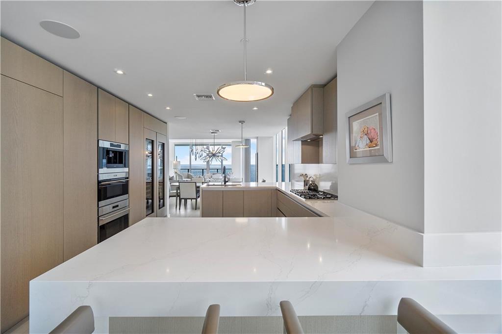 AUBERGE BEACH - Residential