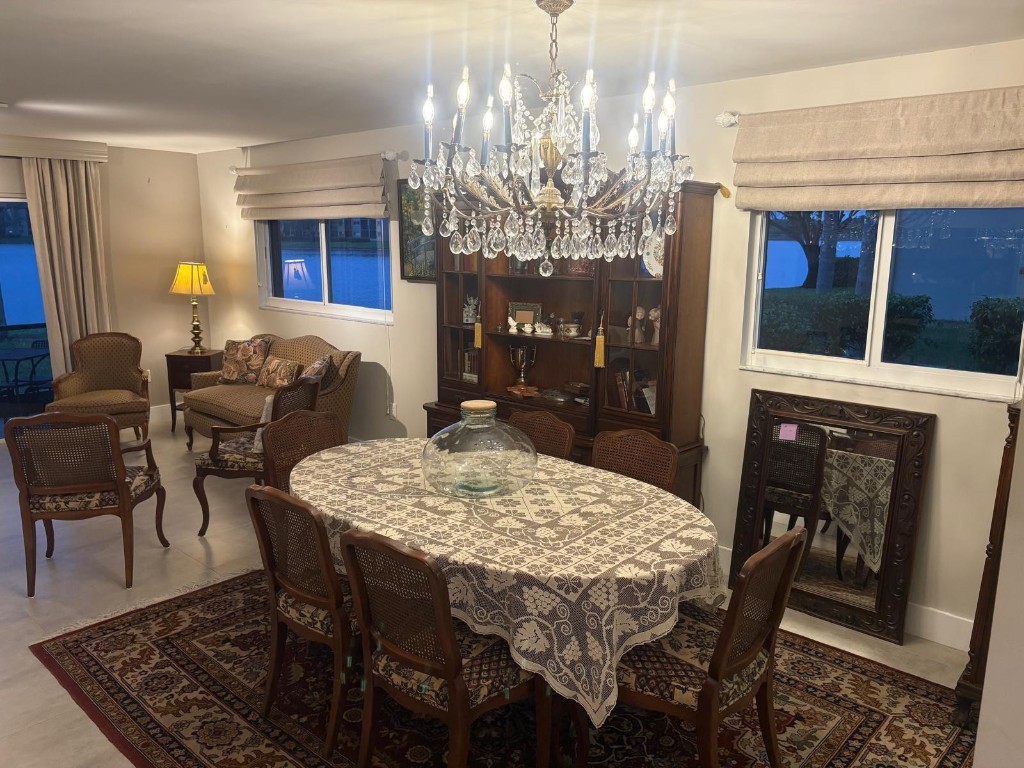 SUFFOLK@ CENTURY VILLAGE - Residential