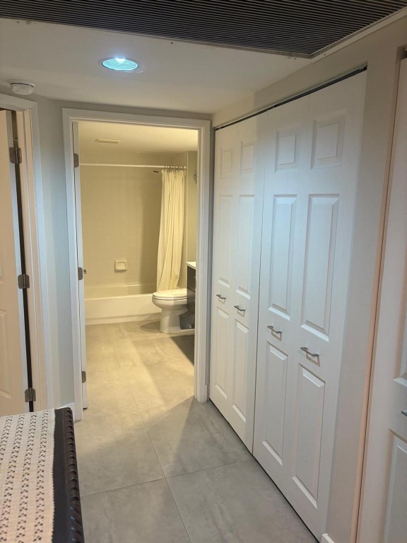 SUFFOLK@ CENTURY VILLAGE - Residential