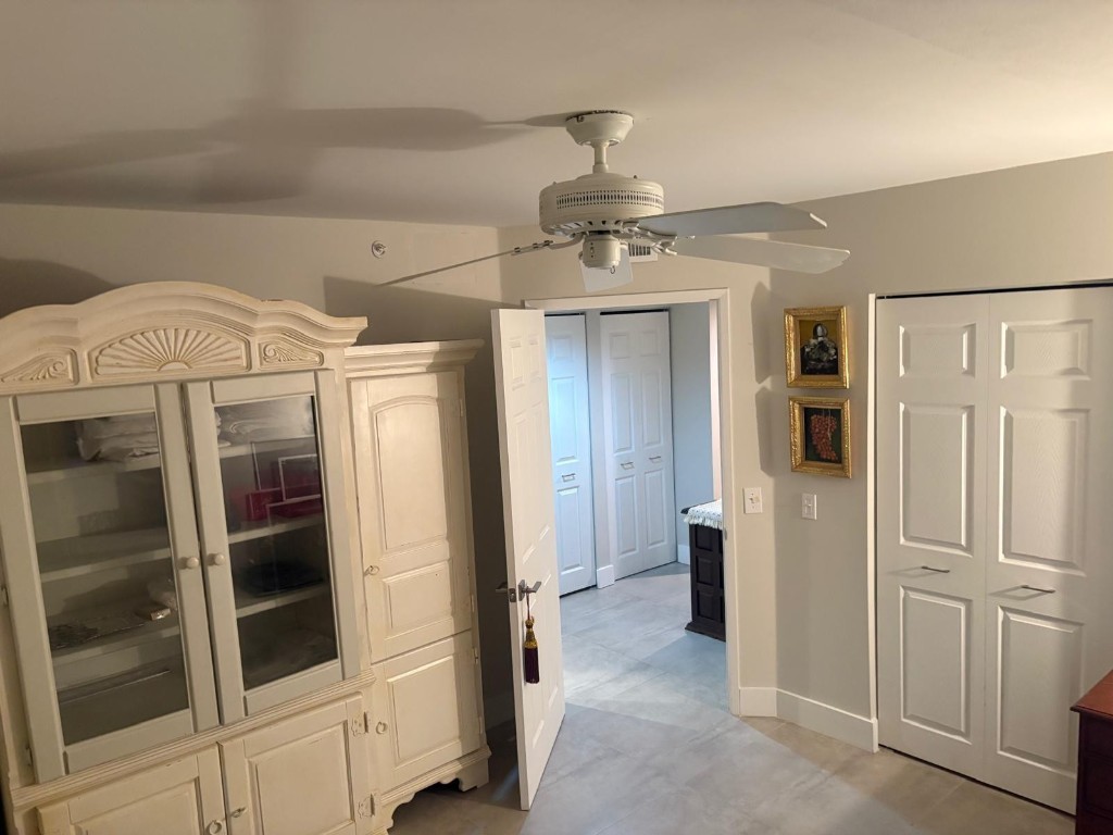 SUFFOLK@ CENTURY VILLAGE - Residential