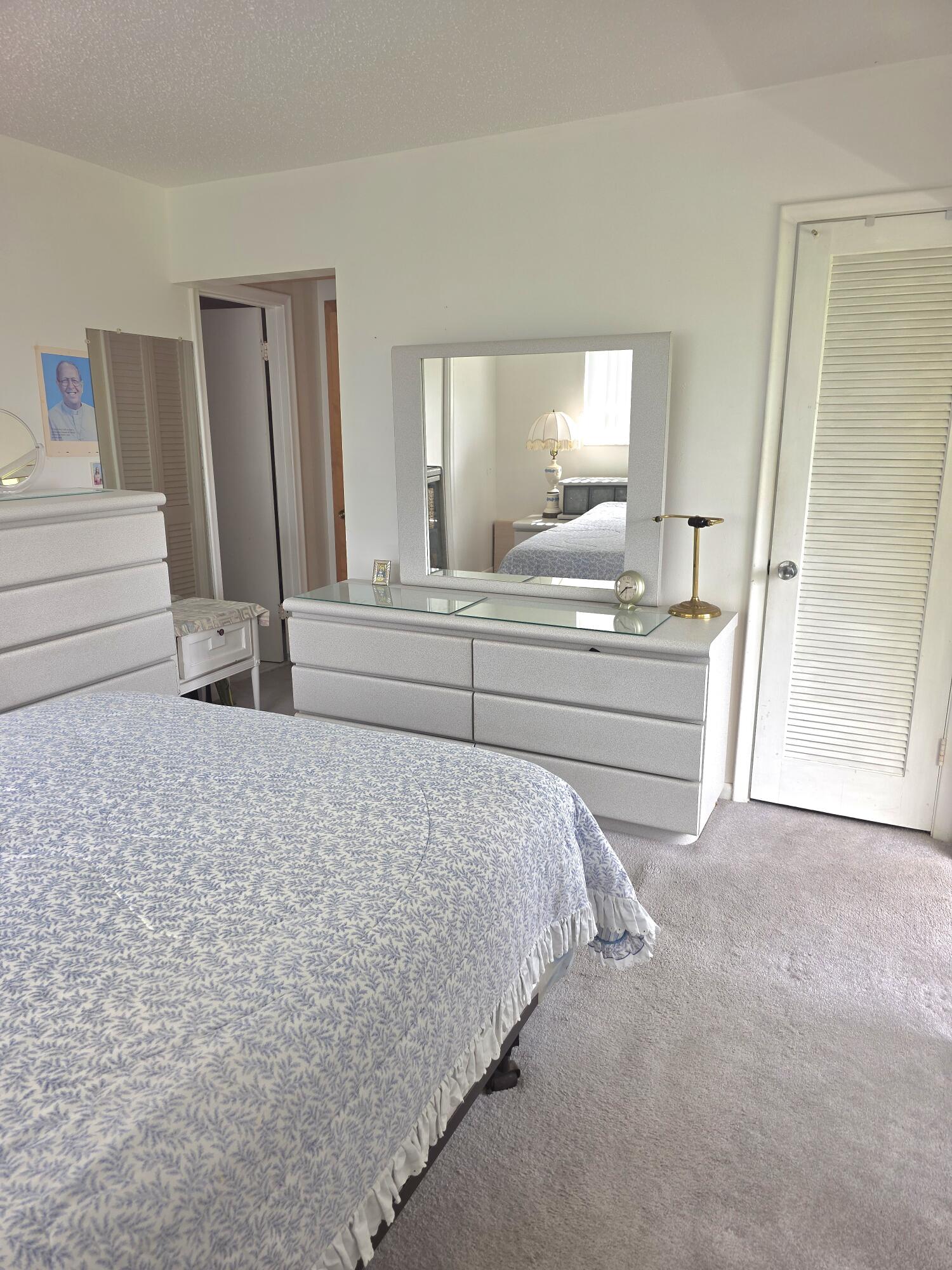 EASTHAMPTON CONDO - Residential