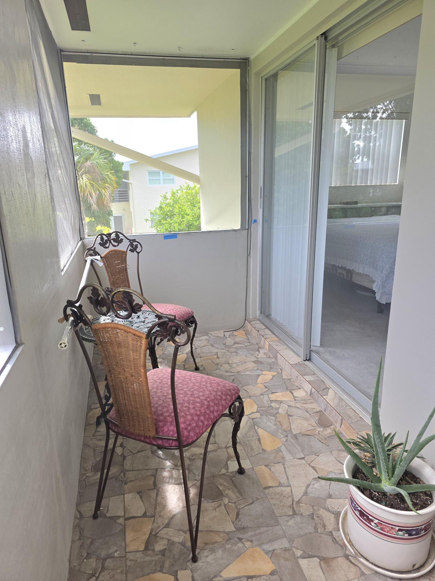 EASTHAMPTON CONDO - Residential