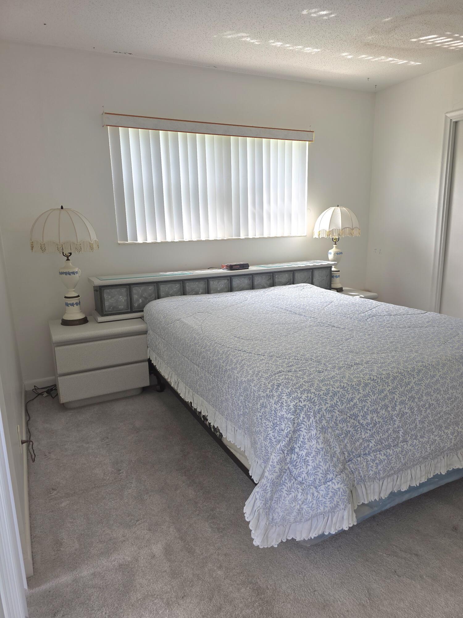 EASTHAMPTON CONDO - Residential